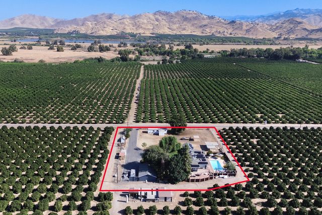 23405 328th Avenue, Woodlake, CA 93286