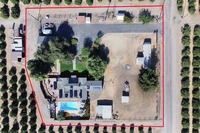 23405 328th Avenue, Woodlake, CA 93286