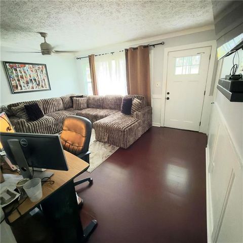 1025 Rocksprings Street, Forest Park, GA 30297