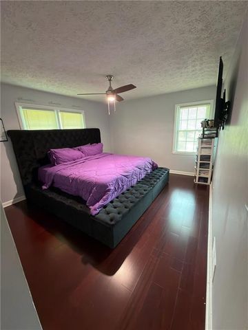 1025 Rocksprings Street, Forest Park, GA 30297