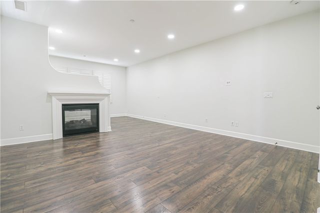 2850 N Stone Pine, Santa Ana, CA 92706