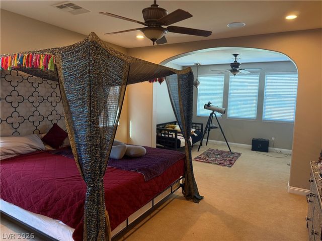 7037 Twin Forks Peak Street, Las Vegas, NV 89166