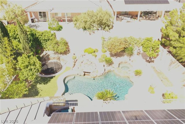 7037 Twin Forks Peak Street, Las Vegas, NV 89166