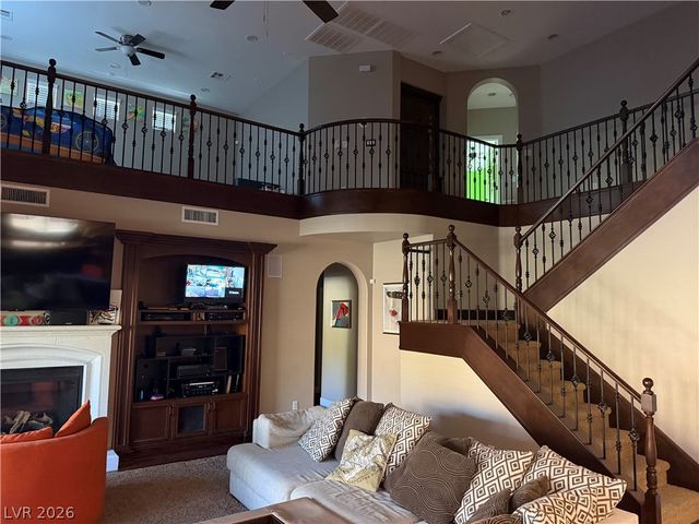 7037 Twin Forks Peak Street, Las Vegas, NV 89166