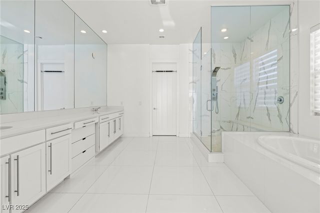 12143 Dorada Coast Avenue, Las Vegas, NV 89138