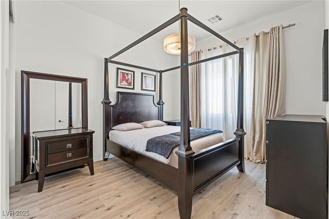 12143 Dorada Coast Avenue, Las Vegas, NV 89138