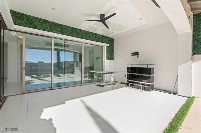 12143 Dorada Coast Avenue, Las Vegas, NV 89138