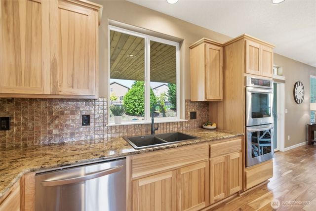 1506 NW 339TH Street, La Center, WA 98629