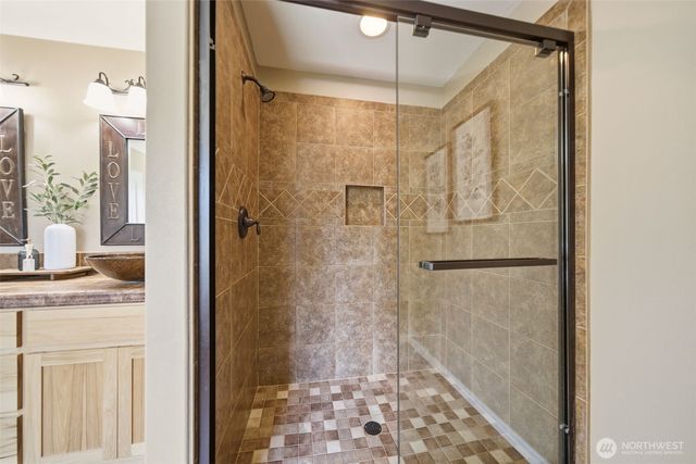 1506 NW 339TH Street, La Center, WA 98629