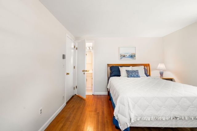 43 Cogswell Path, West Yarmouth, MA 02673