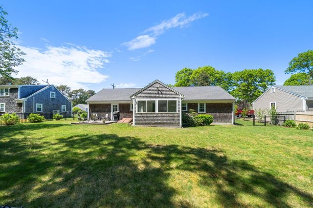 43 Cogswell Path, West Yarmouth, MA 02673