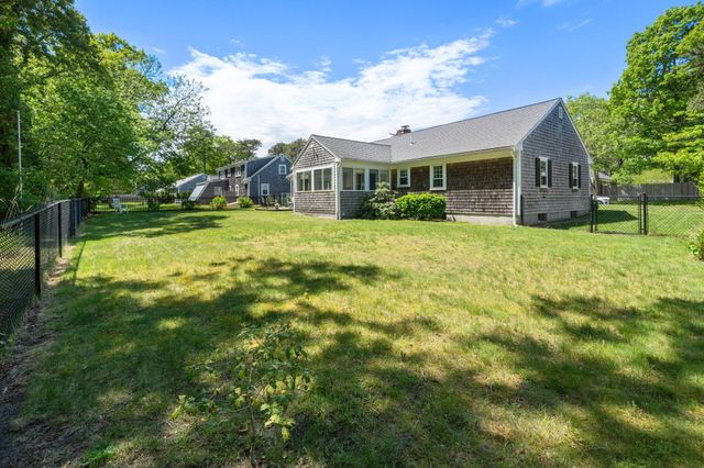 43 Cogswell Path, West Yarmouth, MA 02673
