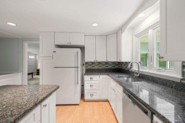 43 Cogswell Path, West Yarmouth, MA 02673