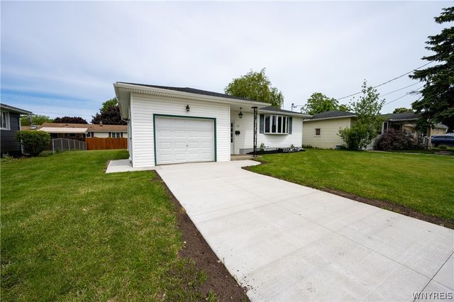 122 Smith Drive, Lackawanna, NY 14218