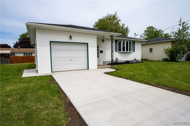 122 Smith Drive, Lackawanna, NY 14218