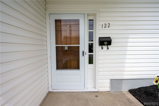 122 Smith Drive, Lackawanna, NY 14218