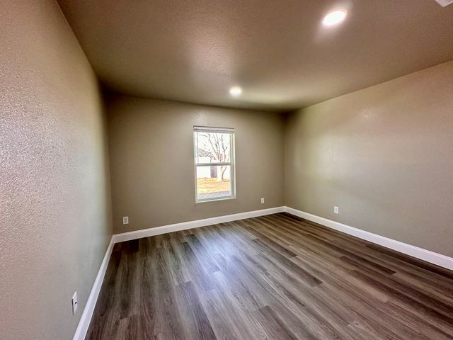 1012 W 26th St, Odessa, TX 79763