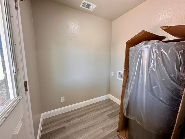 1012 W 26th St, Odessa, TX 79763