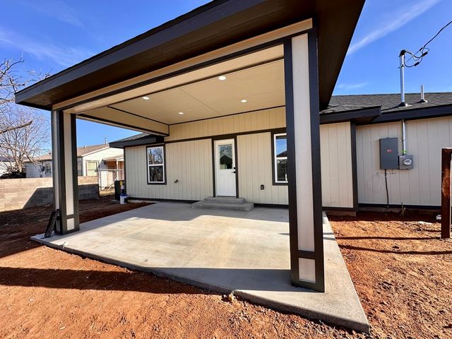 1012 W 26th St, Odessa, TX 79763