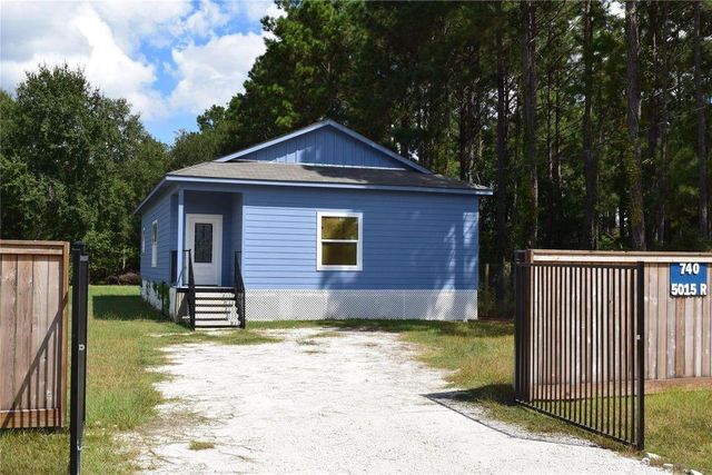 740 County Road 5015, Cleveland, TX 77327