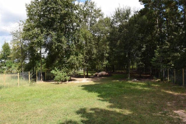 740 County Road 5015, Cleveland, TX 77327