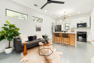 1183 Oak Grove Ave 2, Austin, TX 78702