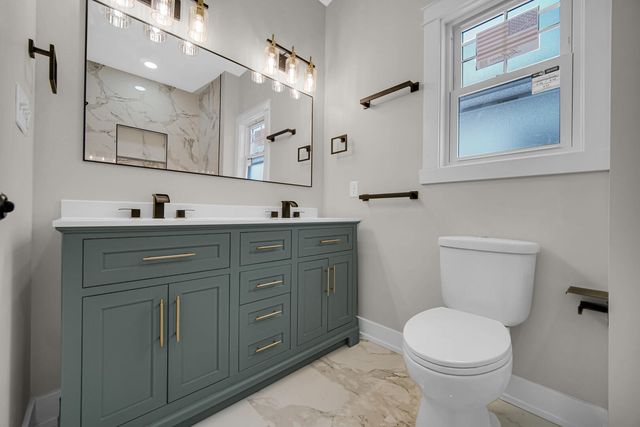 920 Highland Street, Hammond, IN 46320