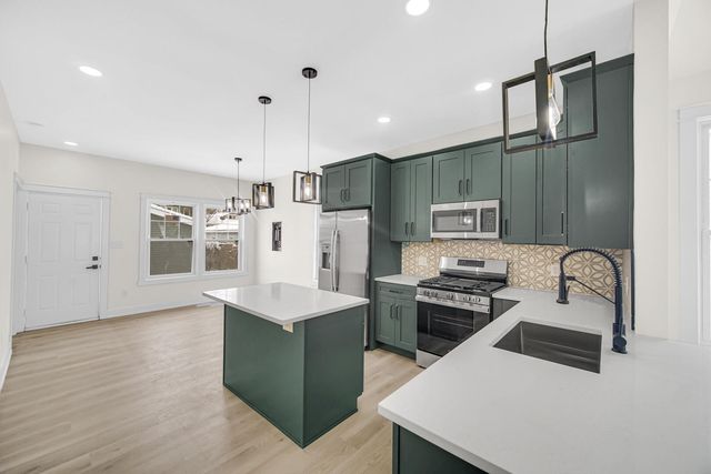 920 Highland Street, Hammond, IN 46320