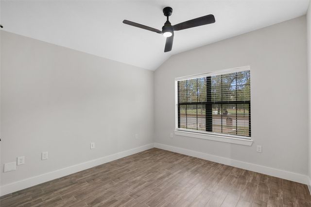 13018 Walden Road A, Montgomery, TX 77356