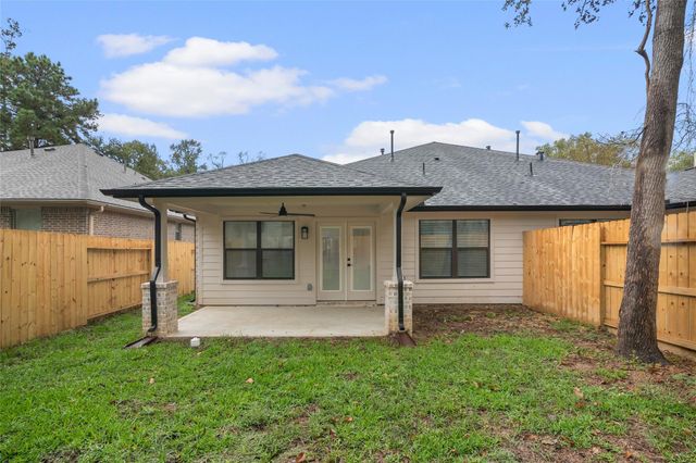 13018 Walden Road A, Montgomery, TX 77356