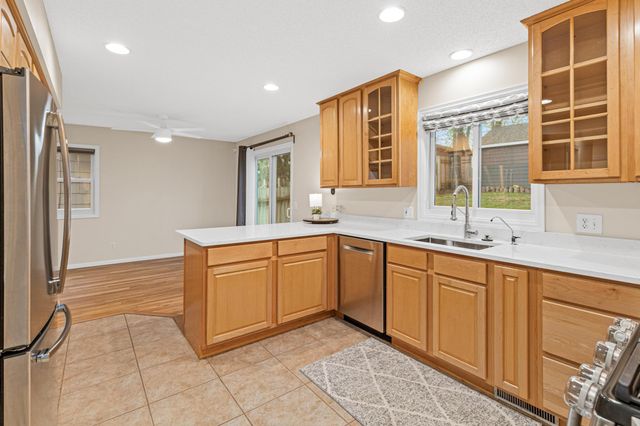 453 Pascal Street S, Saint Paul, MN 55105