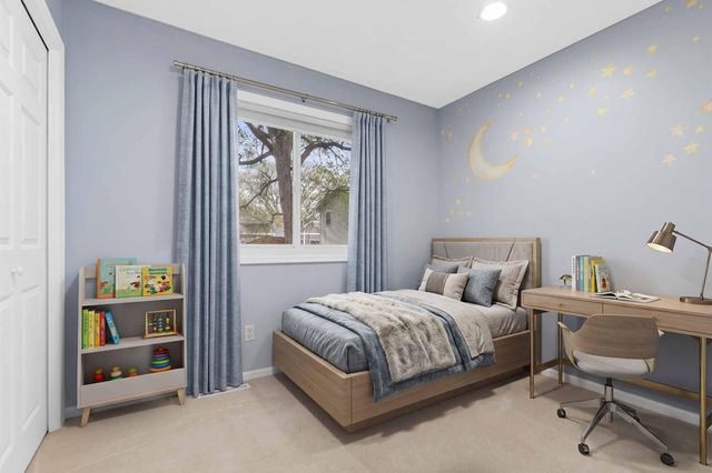 453 Pascal Street S, Saint Paul, MN 55105