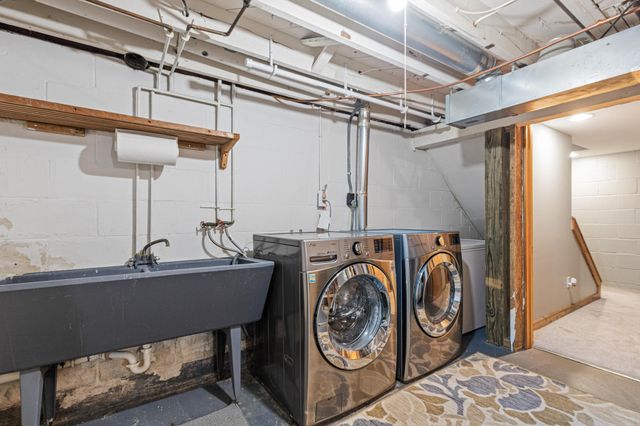 453 Pascal Street S, Saint Paul, MN 55105