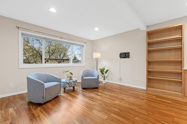 453 Pascal Street S, Saint Paul, MN 55105