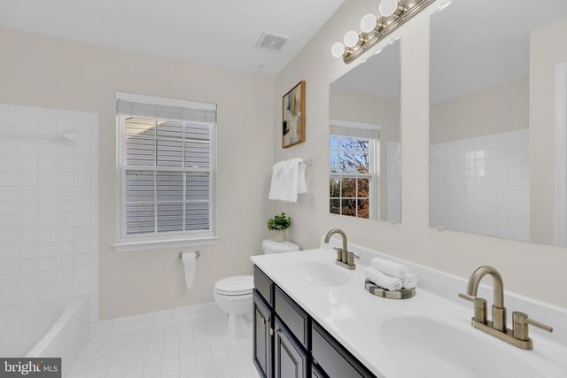 8304 TENBROOK DR, Gainesville, VA 20155