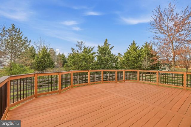 8304 TENBROOK DR, Gainesville, VA 20155