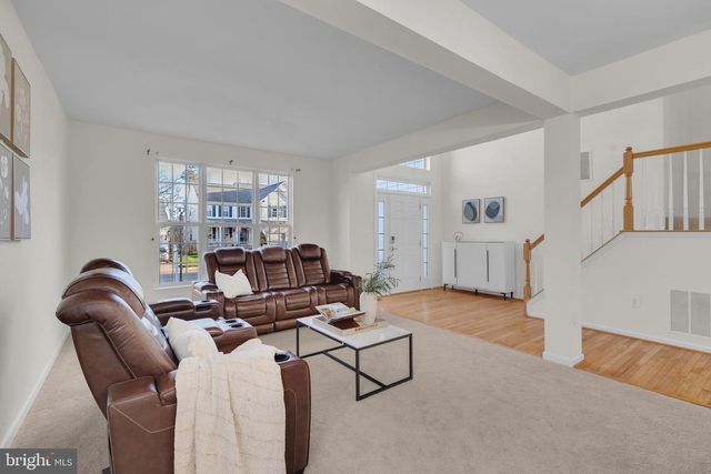 8304 TENBROOK DR, Gainesville, VA 20155