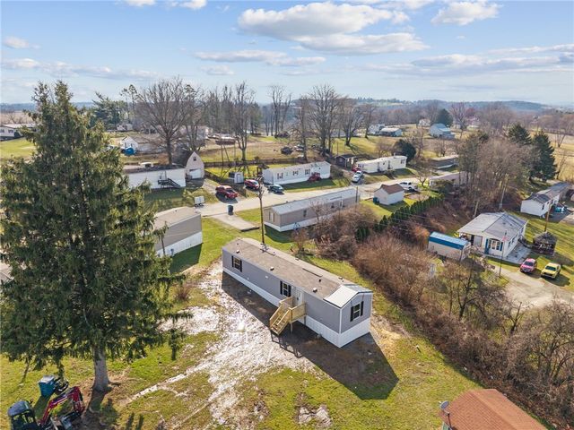 125 Laurel View Dr, Bullskin Twp, PA 15666