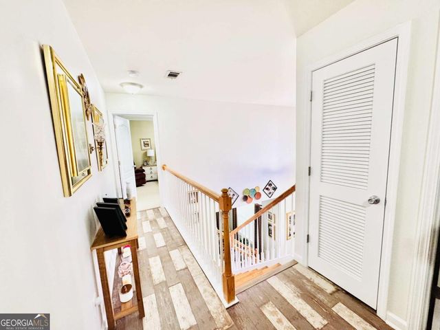 1216 St James Place, Loganville, GA 30052