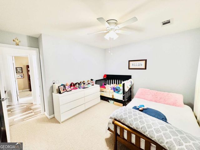 1216 St James Place, Loganville, GA 30052