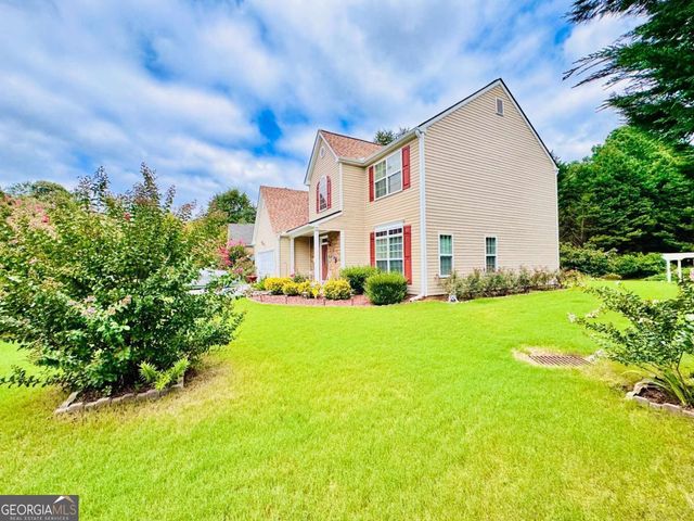 1216 St James Place, Loganville, GA 30052
