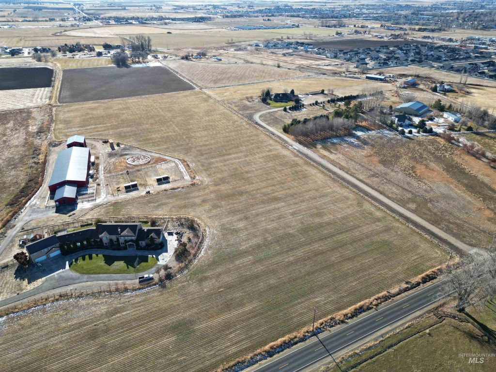 2461 E Deer Flat Road, Kuna, ID 83634 photo 3