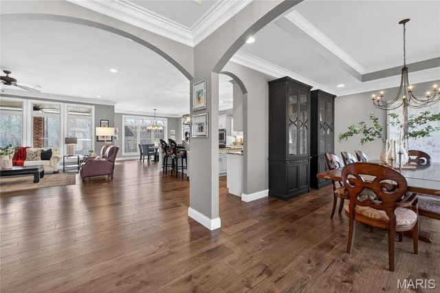 1275 Kohlers Lane, Defiance, MO 63341