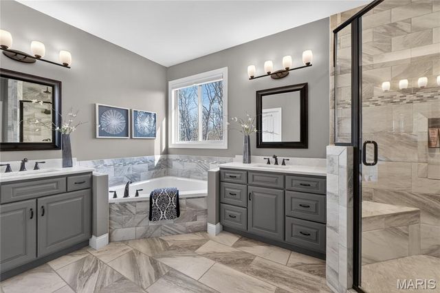 1275 Kohlers Lane, Defiance, MO 63341