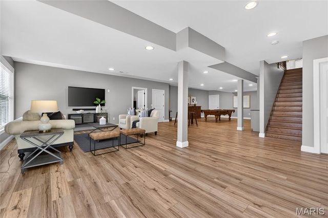 1275 Kohlers Lane, Defiance, MO 63341