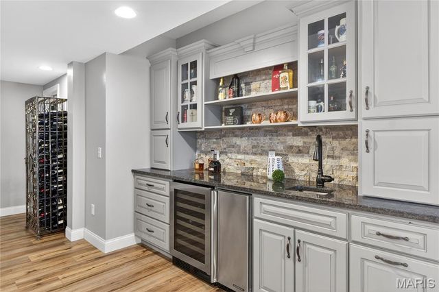 1275 Kohlers Lane, Defiance, MO 63341