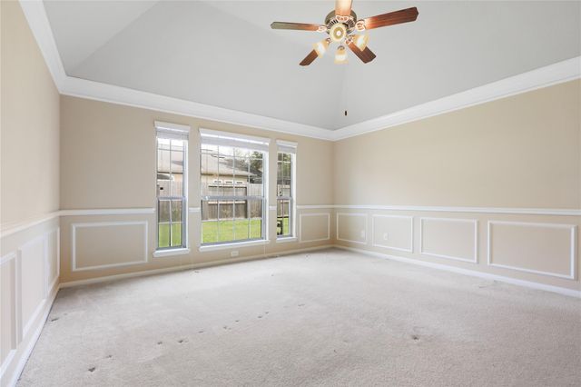 2310 Shadow Canyon Court, Pearland, TX 77584