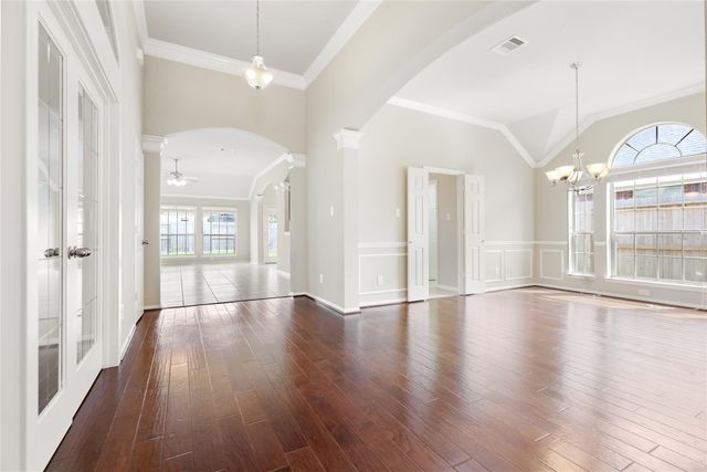2310 Shadow Canyon Court, Pearland, TX 77584