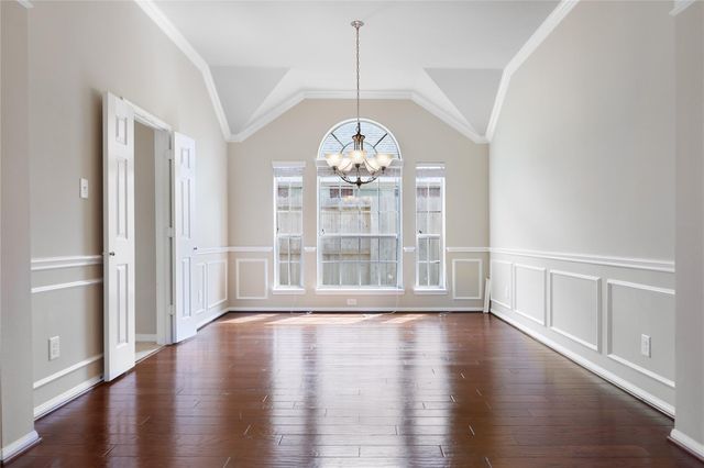 2310 Shadow Canyon Court, Pearland, TX 77584