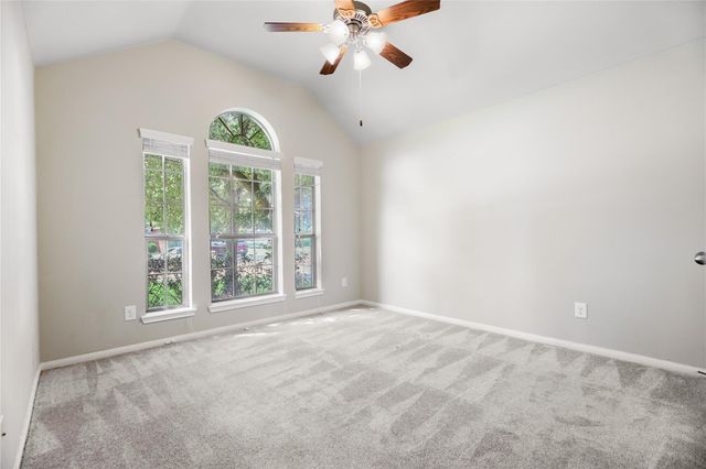 2310 Shadow Canyon Court, Pearland, TX 77584